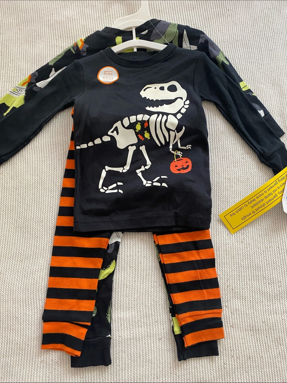 Carter’s just one you Halloween pajamas